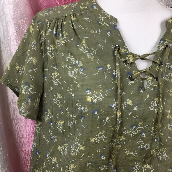 Floral Lightweight Lace Up Neck Blouse Sz PXXL - Picture 3 of 7